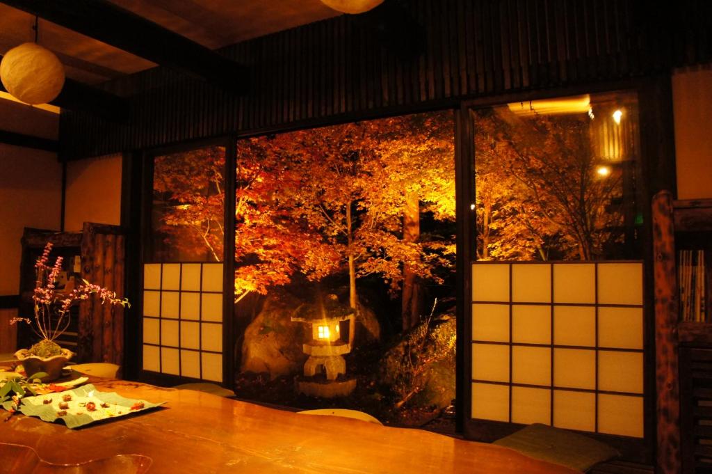 Hidaji (Adult Only) photo