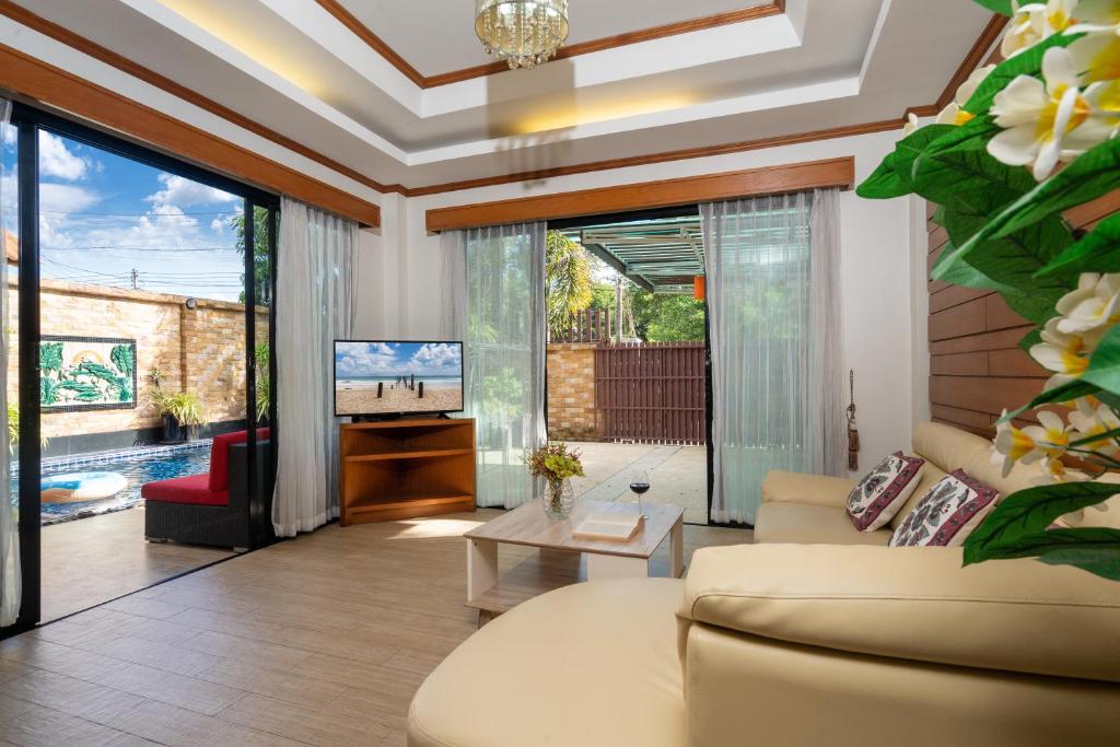 Private Villas Bangtao