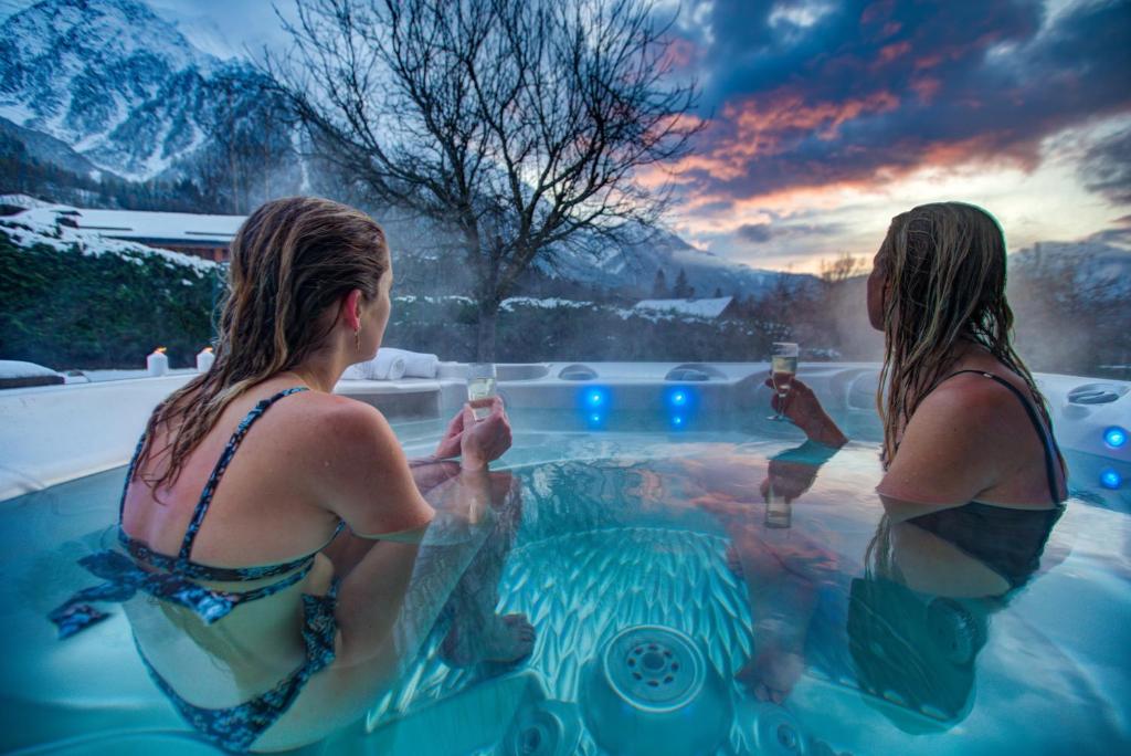 Hot tub, Chalet Tissieres in Chamonix-Mont-Blanc