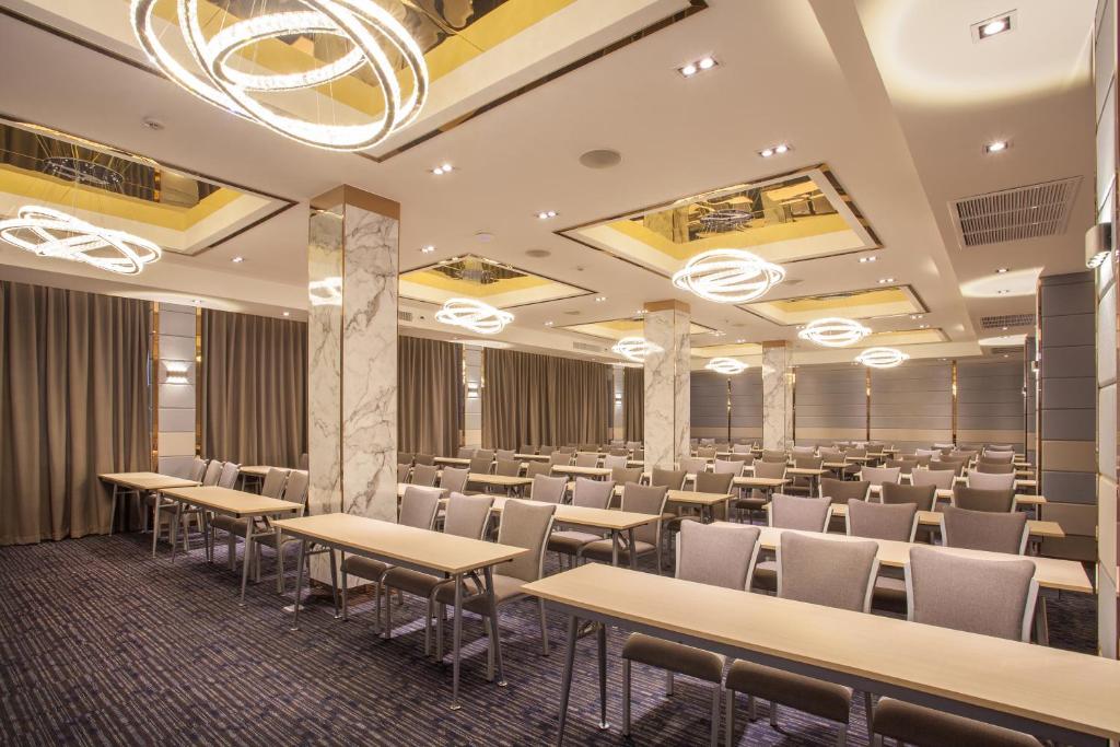 ห้องประชุม / บอลรูม