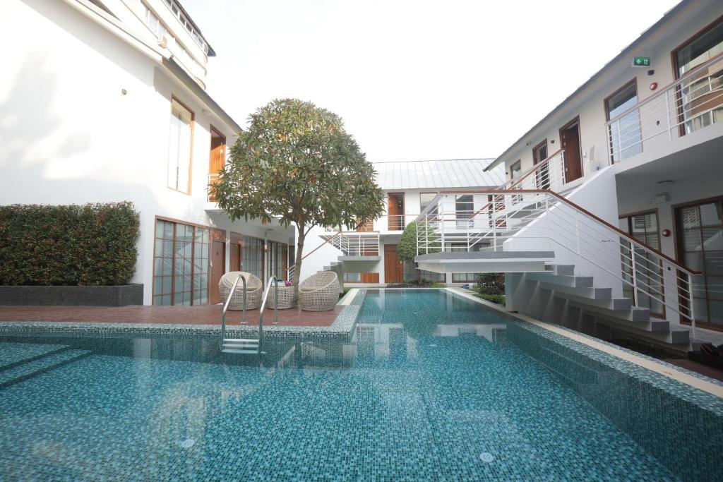 Four O'clock Hotel (SHA Extra Plus) photo