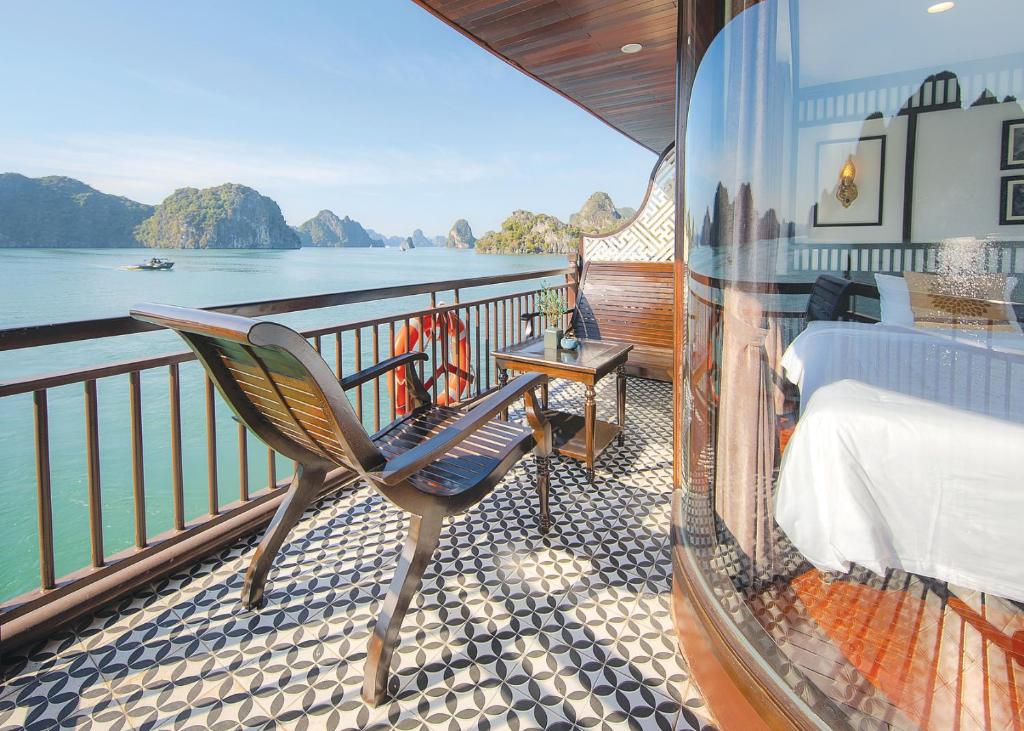 Sena Cruises – Wonder On Lan Ha Bay