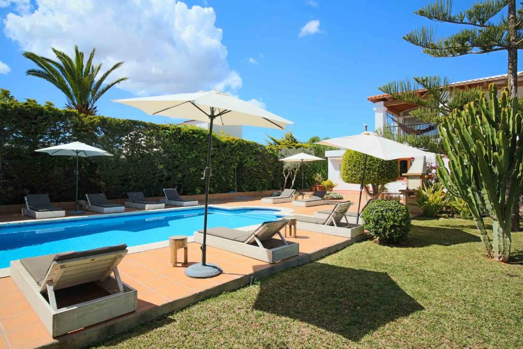 Villa Wicker — Hotel in Ibiza
