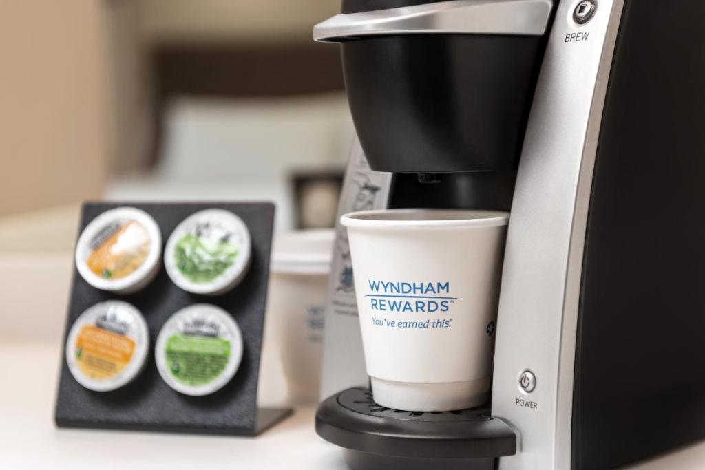 The Executive Royal Hotel Edmonton Airport Photo 32