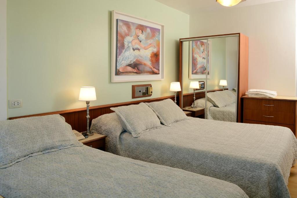 Hotel Capvio photo