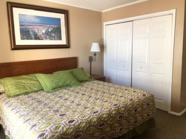 Polynesian Oceanfront Motel Photo 43