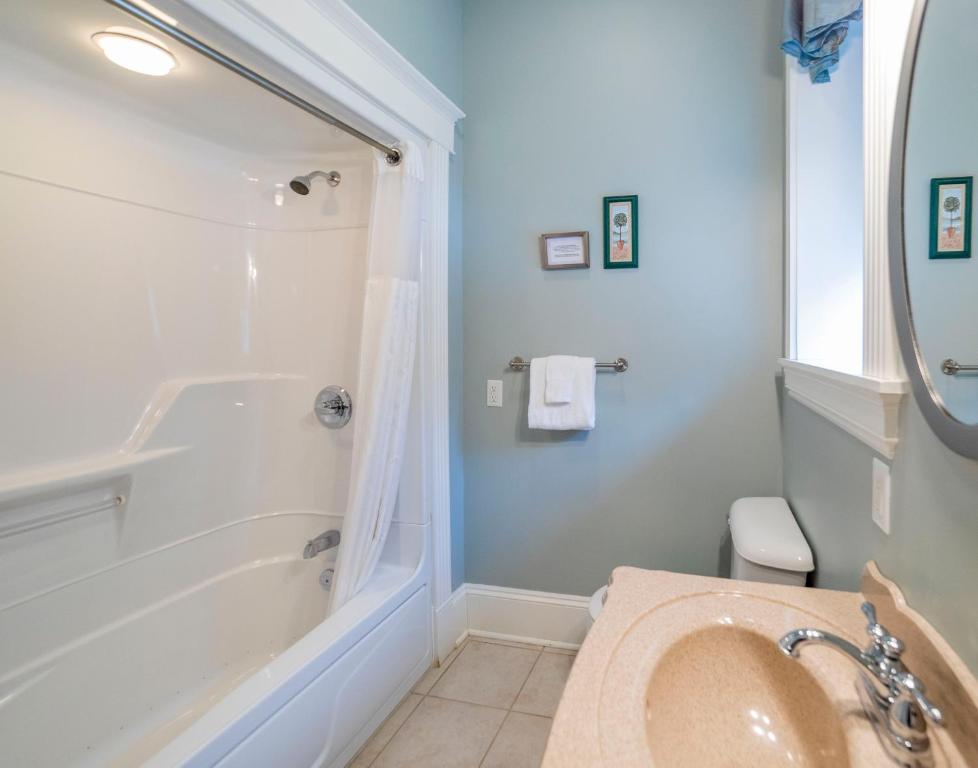 Chipman Hill Suites - Union Street photo