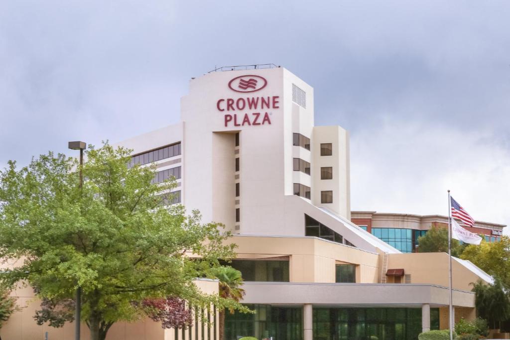 Crowne Plaza Hotel Virginia Beach-Norfolk photo