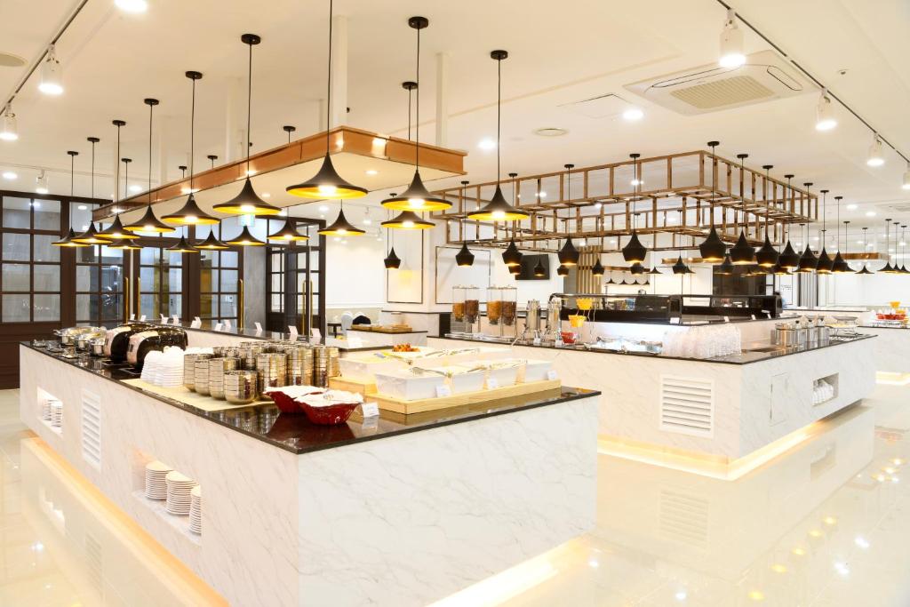 Đồ ăn và thức uống