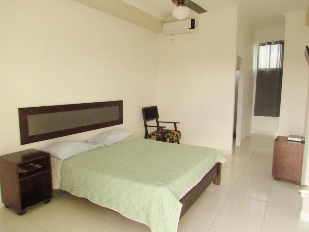 Hotel Plaza Coral photo