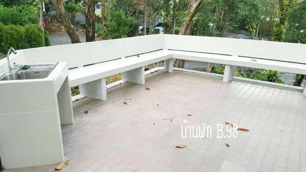 Baan Rug Nam Sai photo