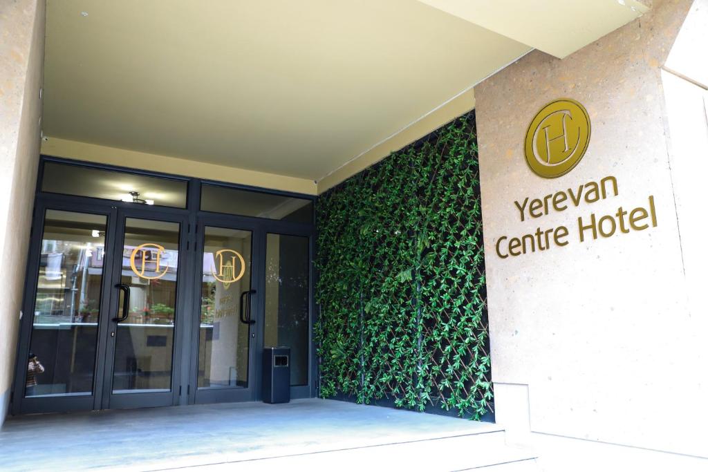 гостиница дабл три хилтон ереван. ереван гостиница ани гранд отель. ереван гостиницы в центре. отель yerevan 3*. Premium hotel yerevan.