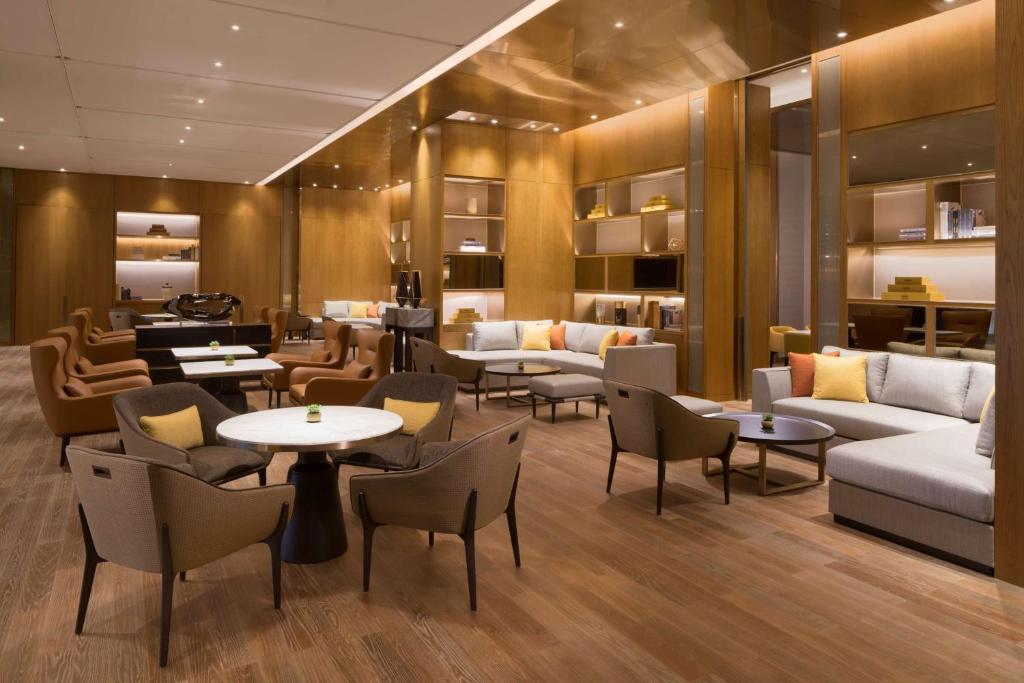 Hyatt Regency Shenzhen Airport photo