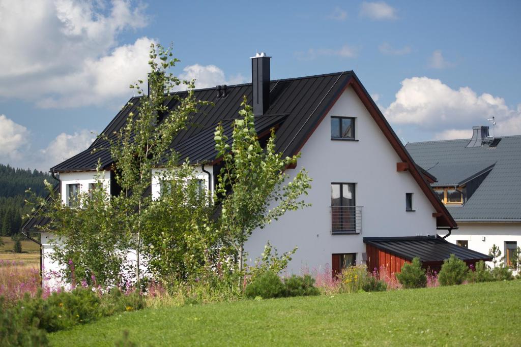 NESS by Mountain ways, Boží Dar