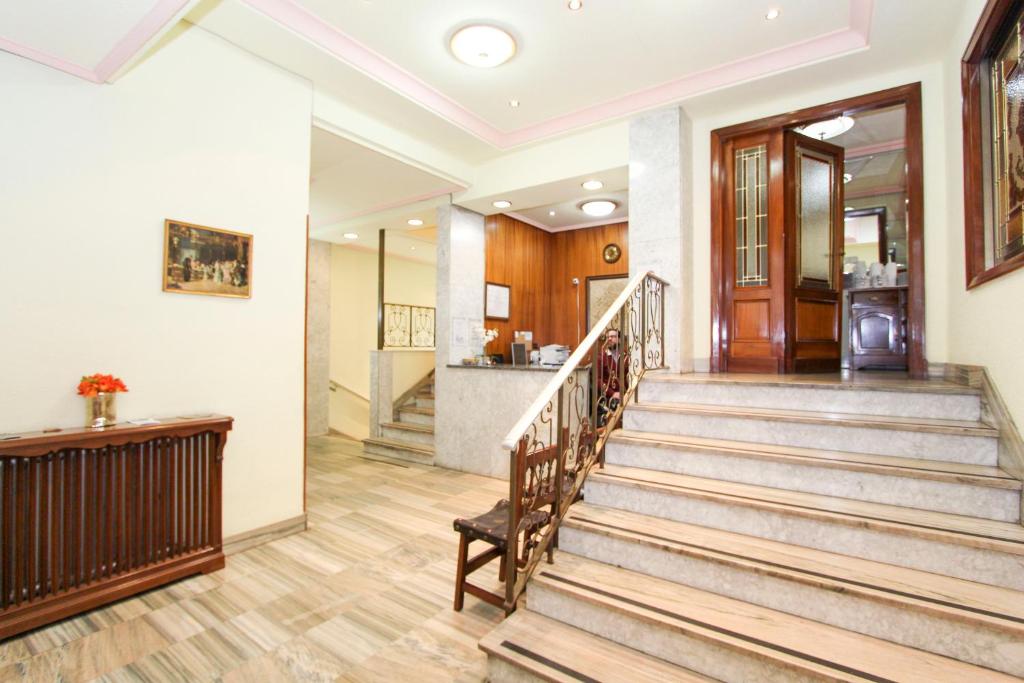 Hotel Castellano Centro photo