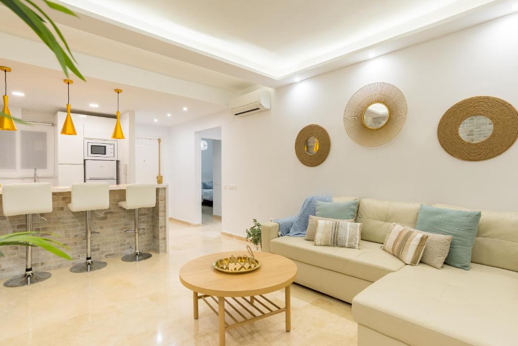 Agua II & seasonal pool by ELE Apartments - 2