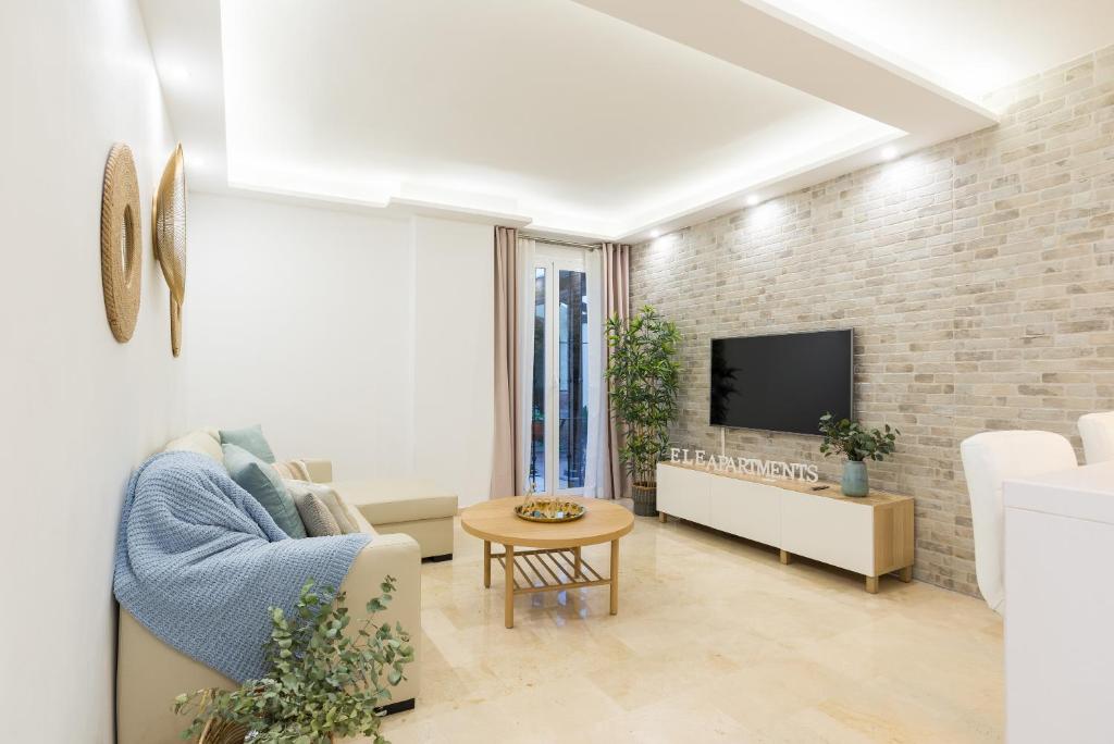 Agua II & seasonal pool by ELE Apartments - 4