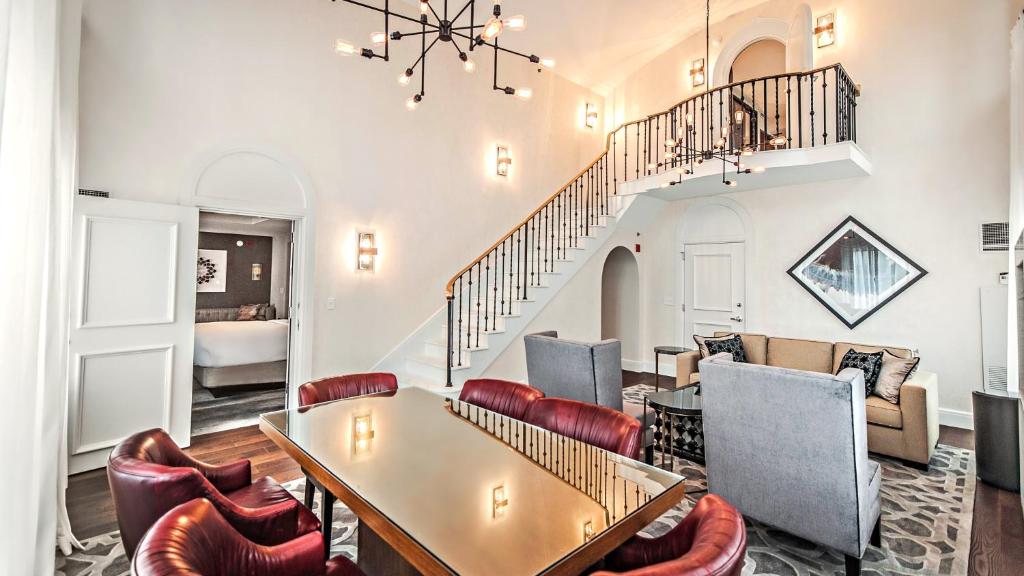 Intercontinental Hotel Chicago Photo 20