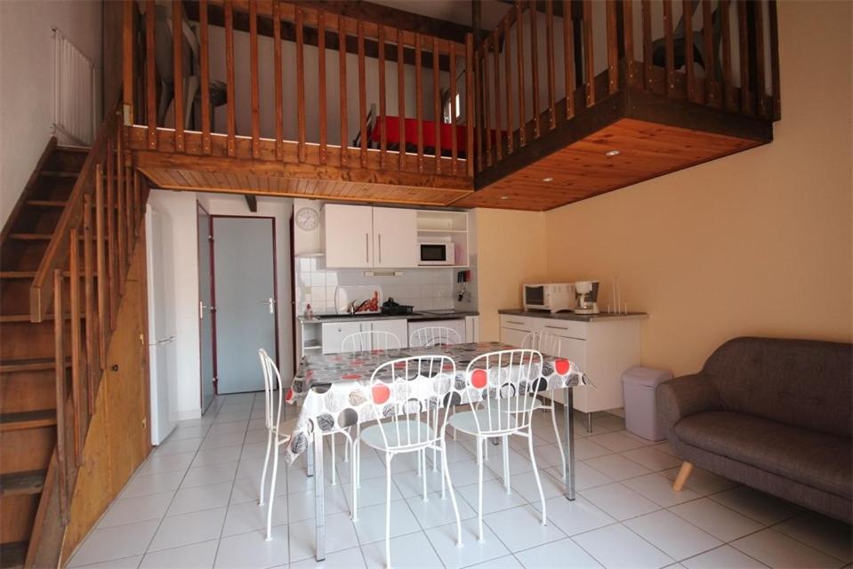 villa 5 couchages terrasse ombragée parking dans résidence sécurisée avec piscine commune à 400m de la mer LRJP65 - 4
