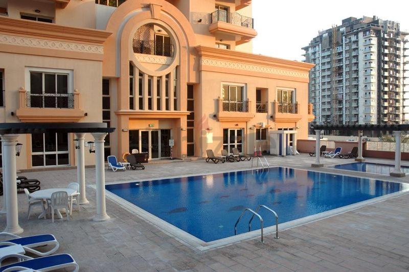 SHH- Studio Apartment Venetian Tower, Sports City photo