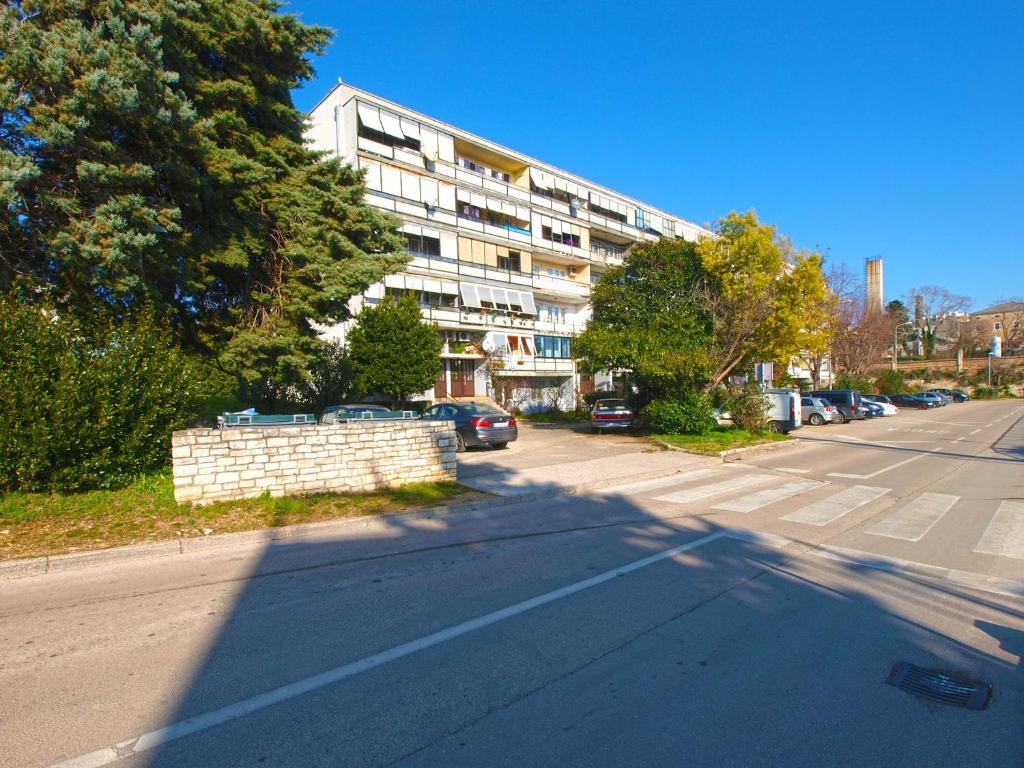 Apartment Momcilo 1995 전경