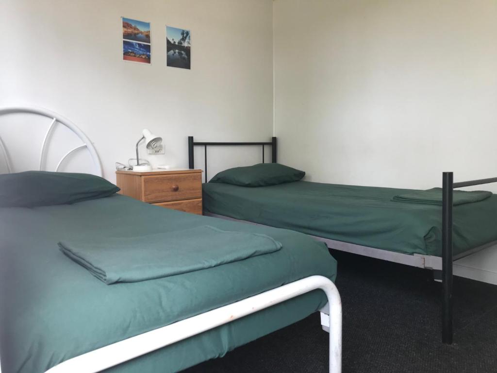 Alice Lodge Backpackers photo