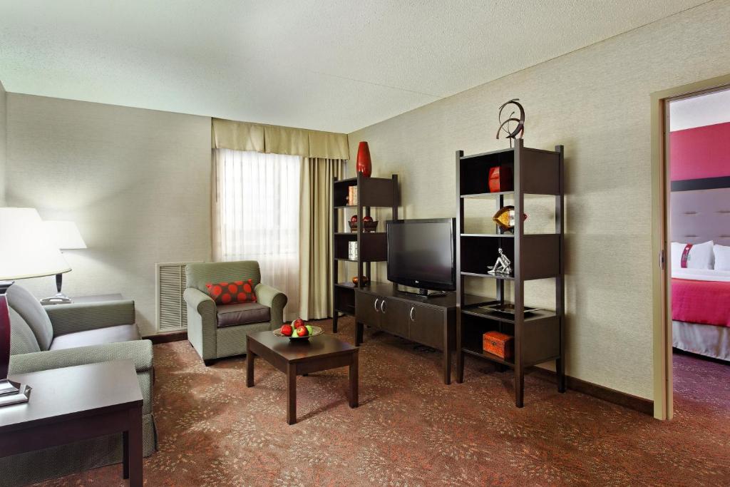 ホリデイ イン シンシナティ エアポート バイ IHG (Holiday Inn Cincinnati Airport By IHG)