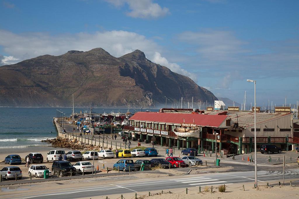 Beach Club Villa Hout Bay photo