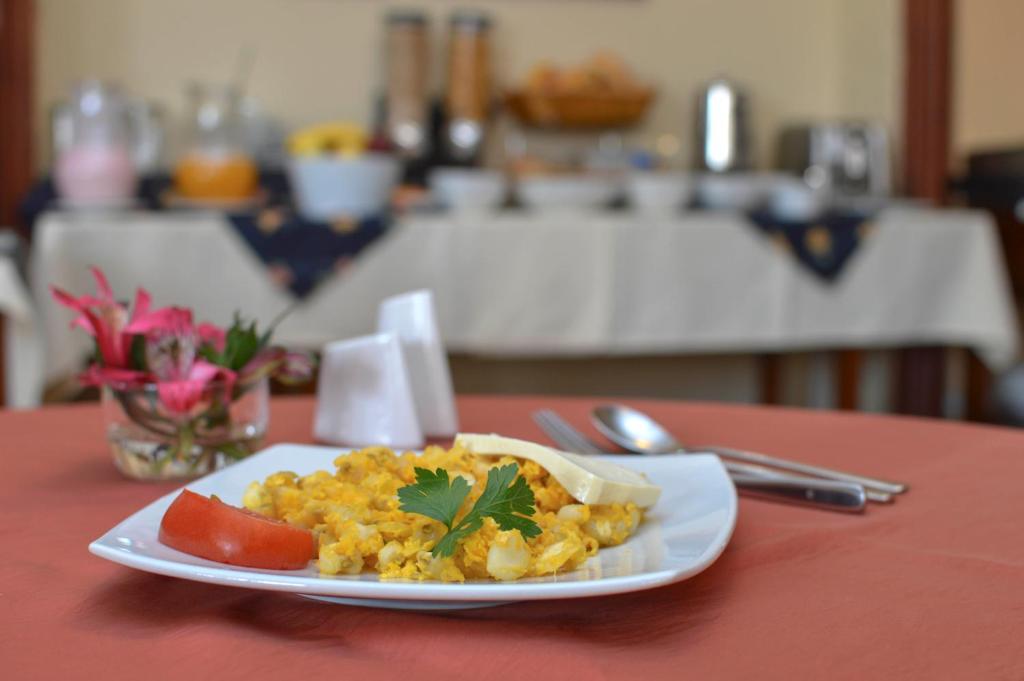 Comida y bebida