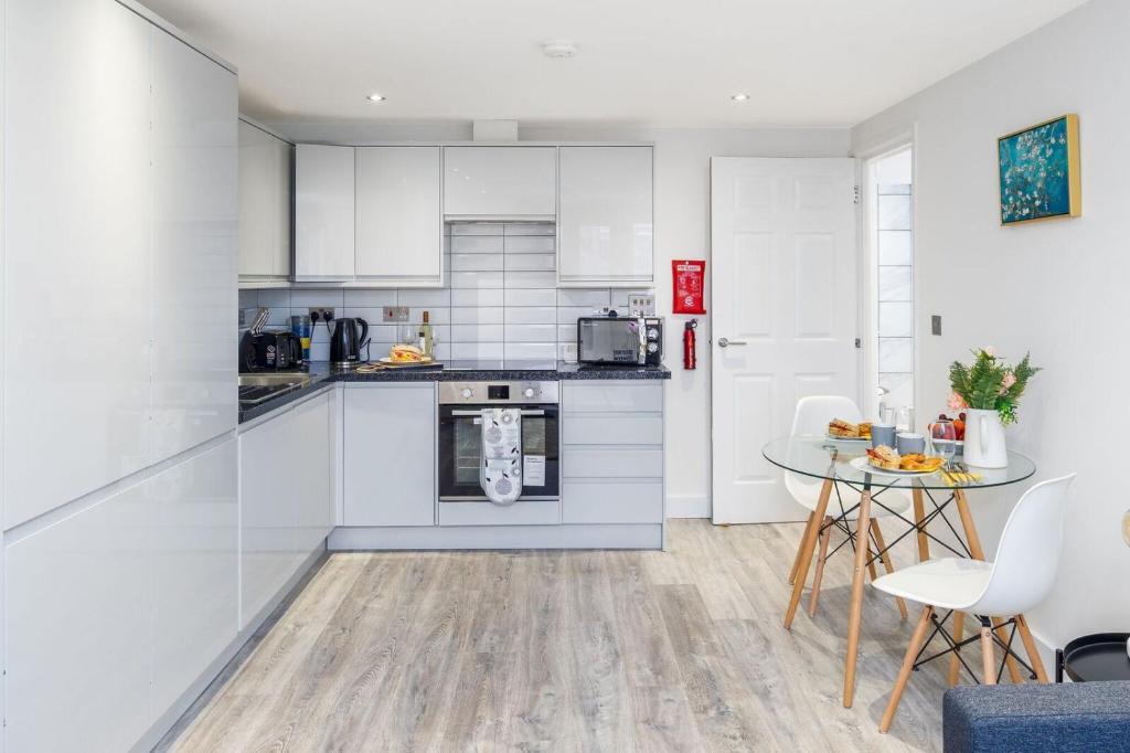 Skyline Serviced Apartments - Brixton photo