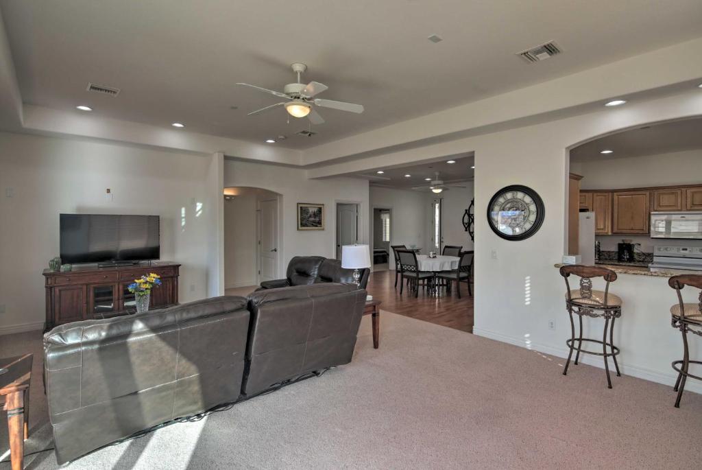 Desert Condo with Pool about 3 Miles to Colorado River! photo