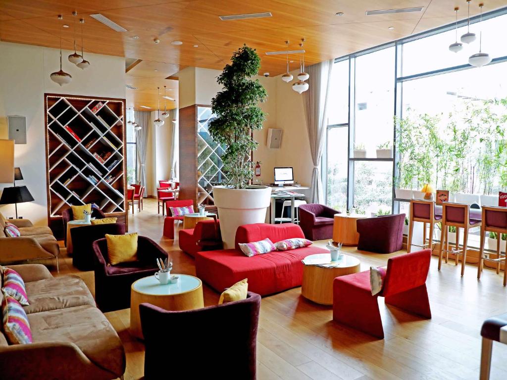 Bar/lounge
