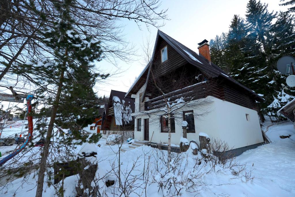 Čarobna Kuća Jahorina - 2