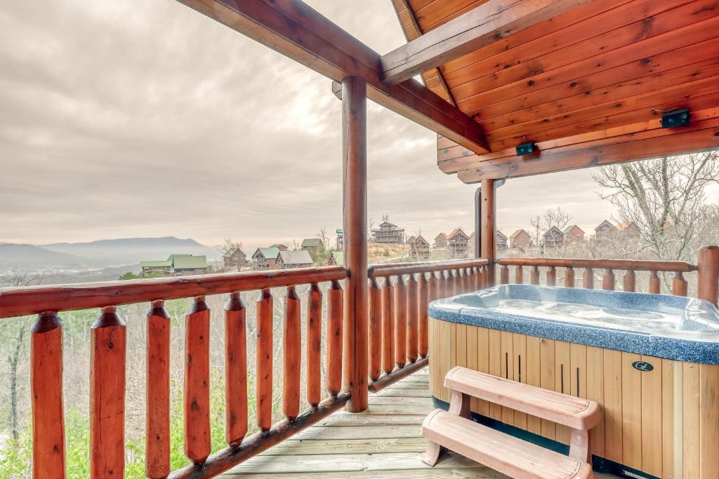 Sweet Surrender, Pigeon Forge