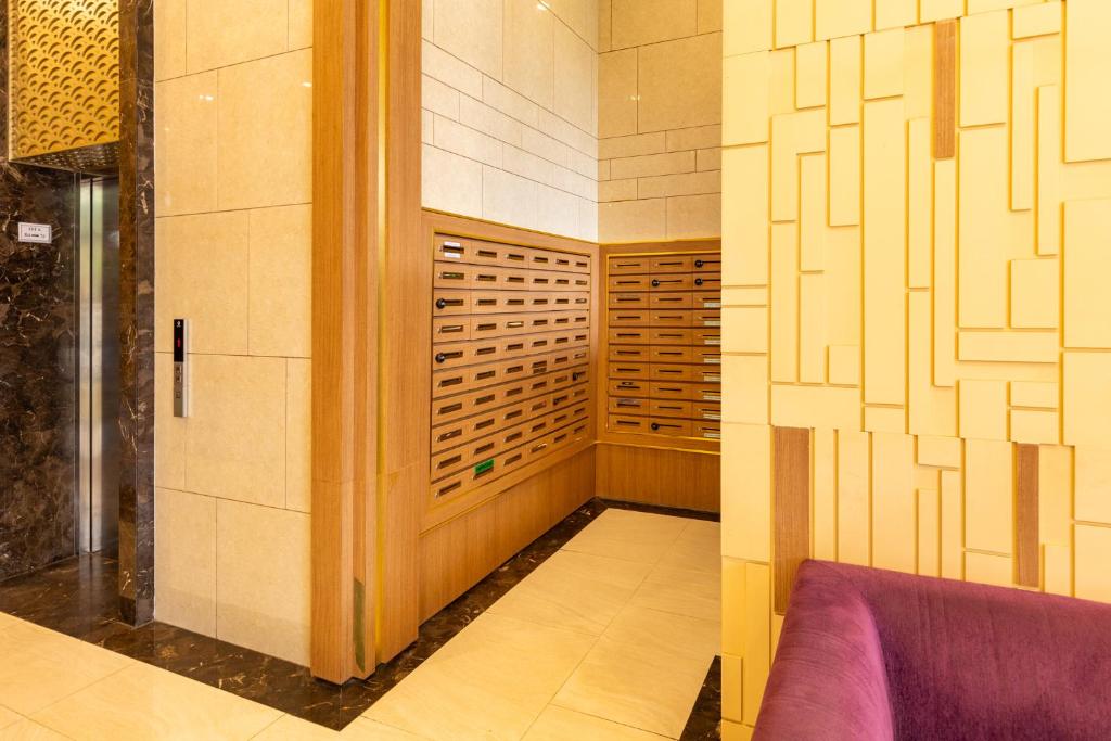 Saigon Authentic Apartments - FREE Minibar, Saigon Beeers, Amazing Infinity Pool & Walking Streetfoo photo