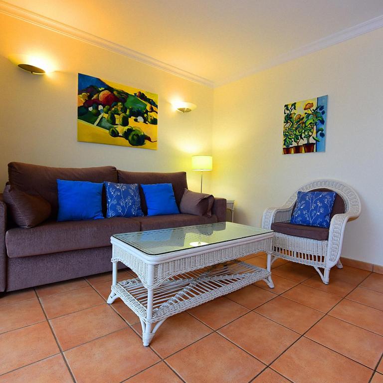 Apartment Hotel TABOGA — Hotel rooms in Playa del Ingles, Canary Islands
