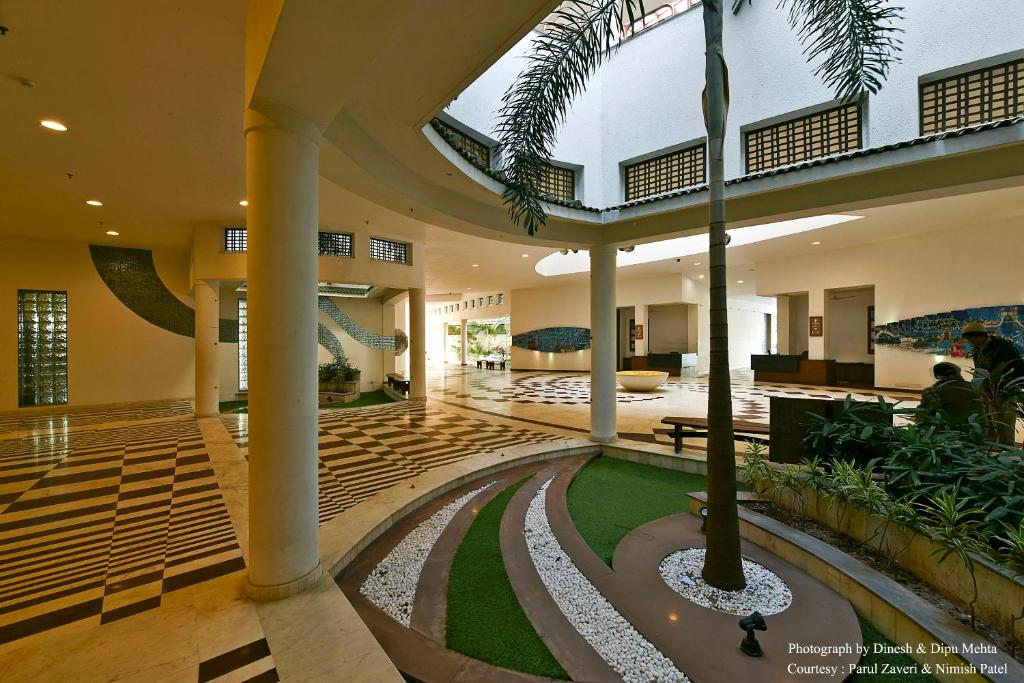 Gulmohar Greens Golf & Country Club photo
