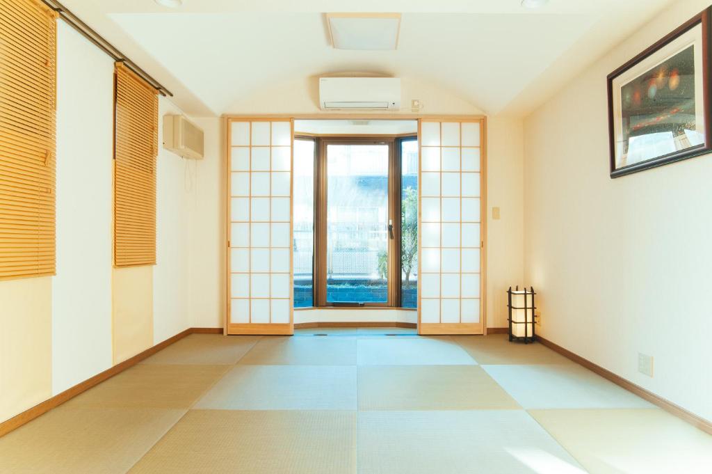 重い荷物も安心3階玄関までEV付, 貸切Yu's house