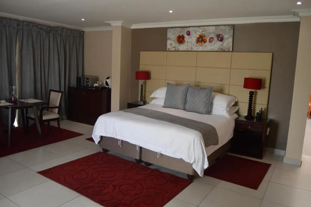 Airport Gardens Boutique Hotel, hotel in Boksburg