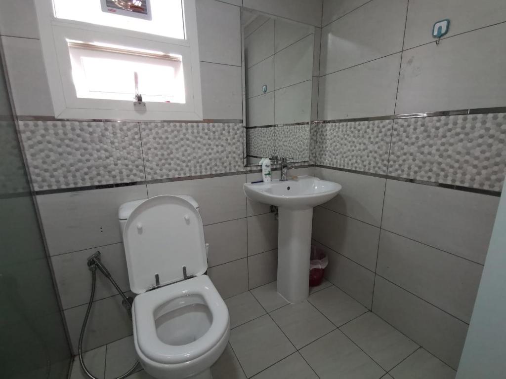 Bed Space For Females Near Metro Station photo