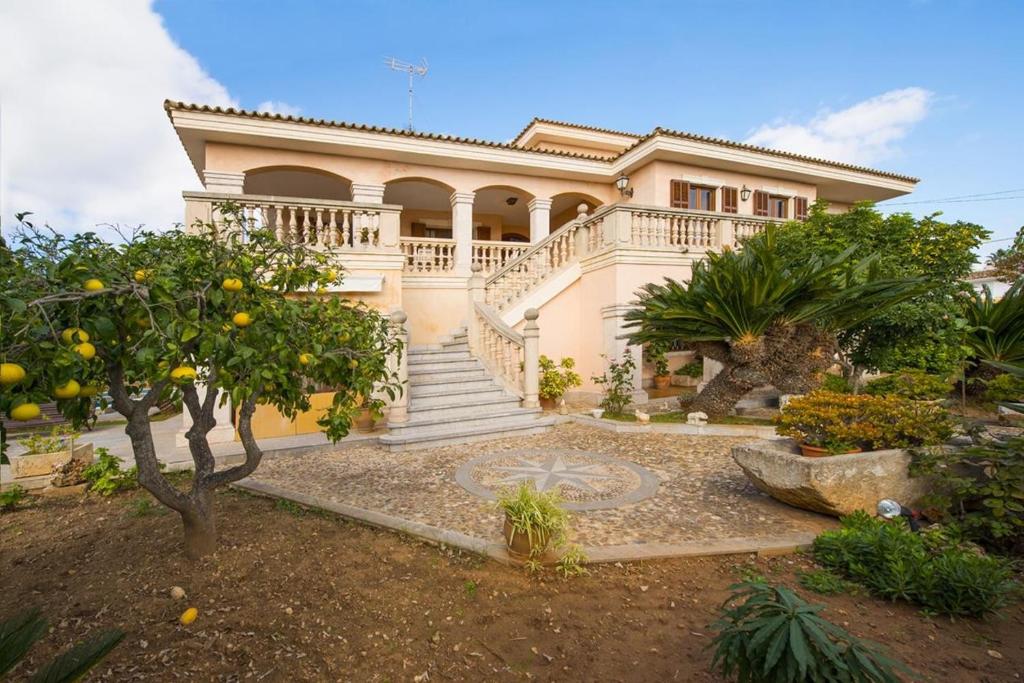 Casa Can Pou, Cala Millor