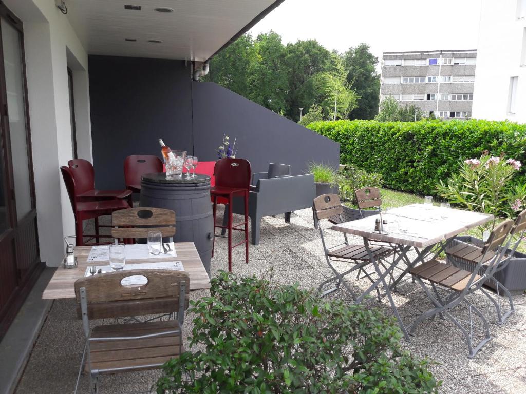 Campanile Bordeaux Ouest Le Bouscat Hotel photo