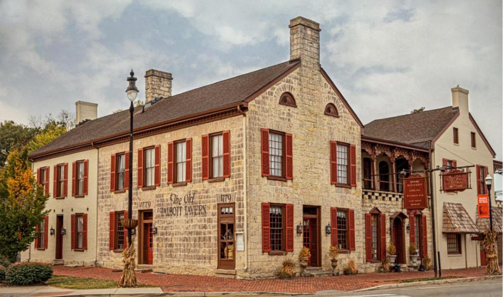 Talbott Tavern and Inn — Hotel in Bardstown (KY)