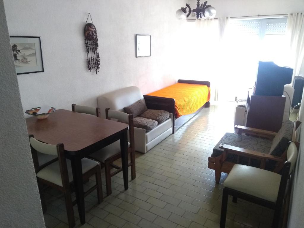 Dos Ambientes Plaza Colon con Wifi - 2