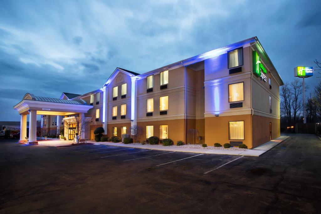 Holiday Inn Express Lexington Southwest Nicholasville photo