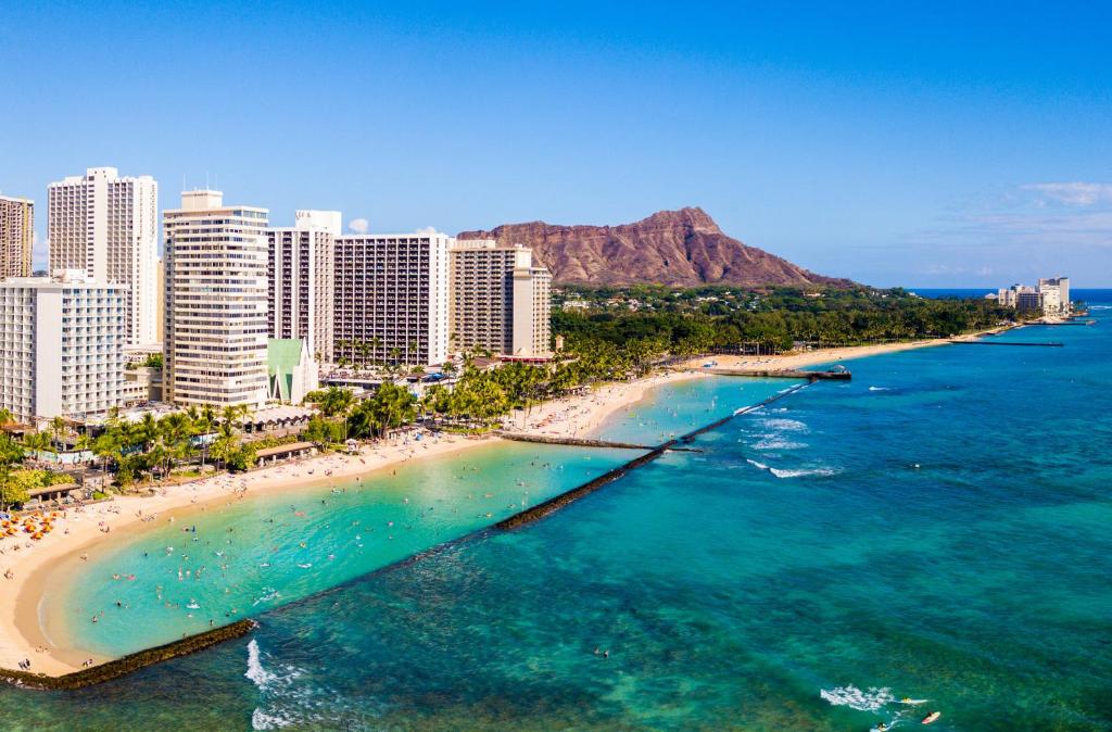 Waikiki Monarch Hotel