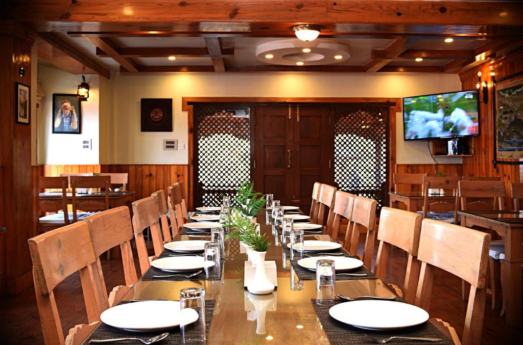 Banquet hall