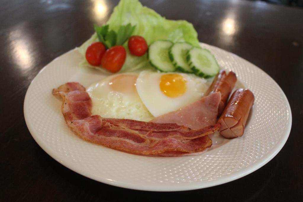 อาหารและเครื่องดื่ม