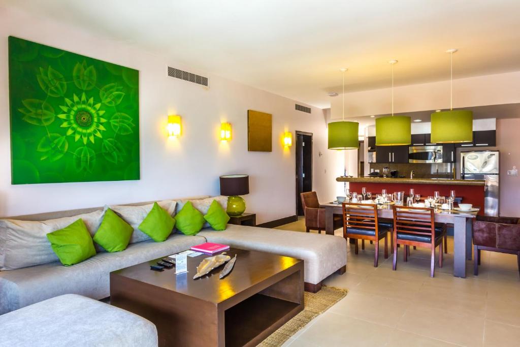 Aldea Thai 306 condo - 3