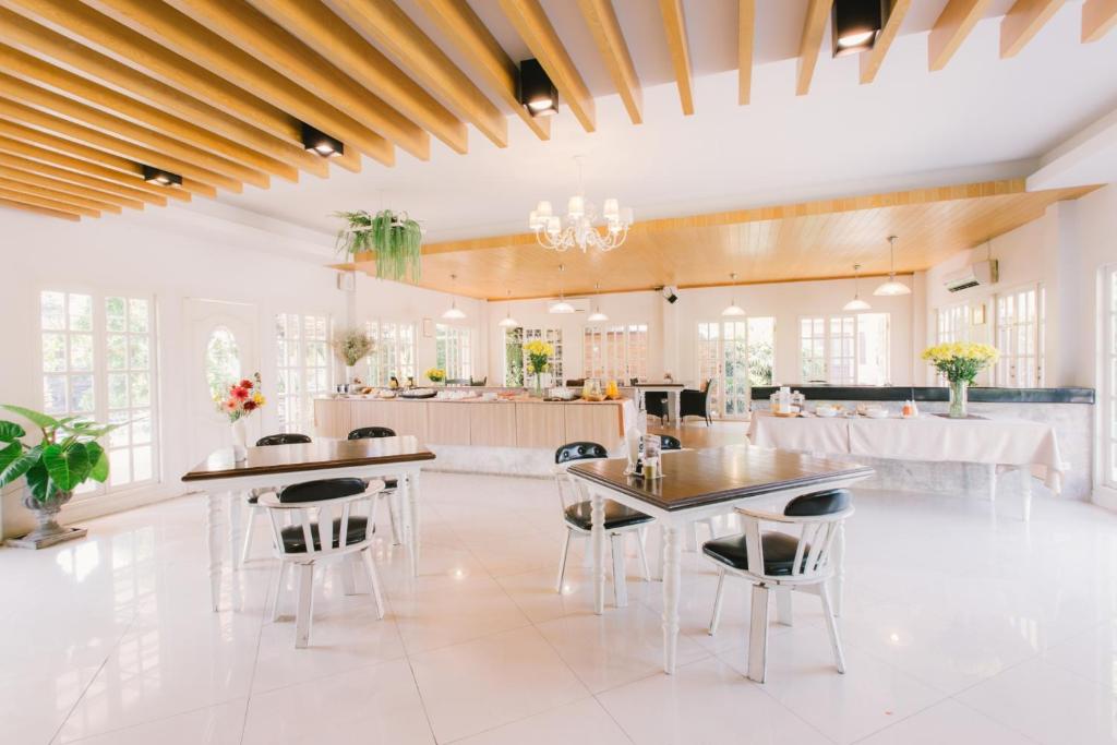 Food and beverages, Royal Princess City Lamphun in Lamphun